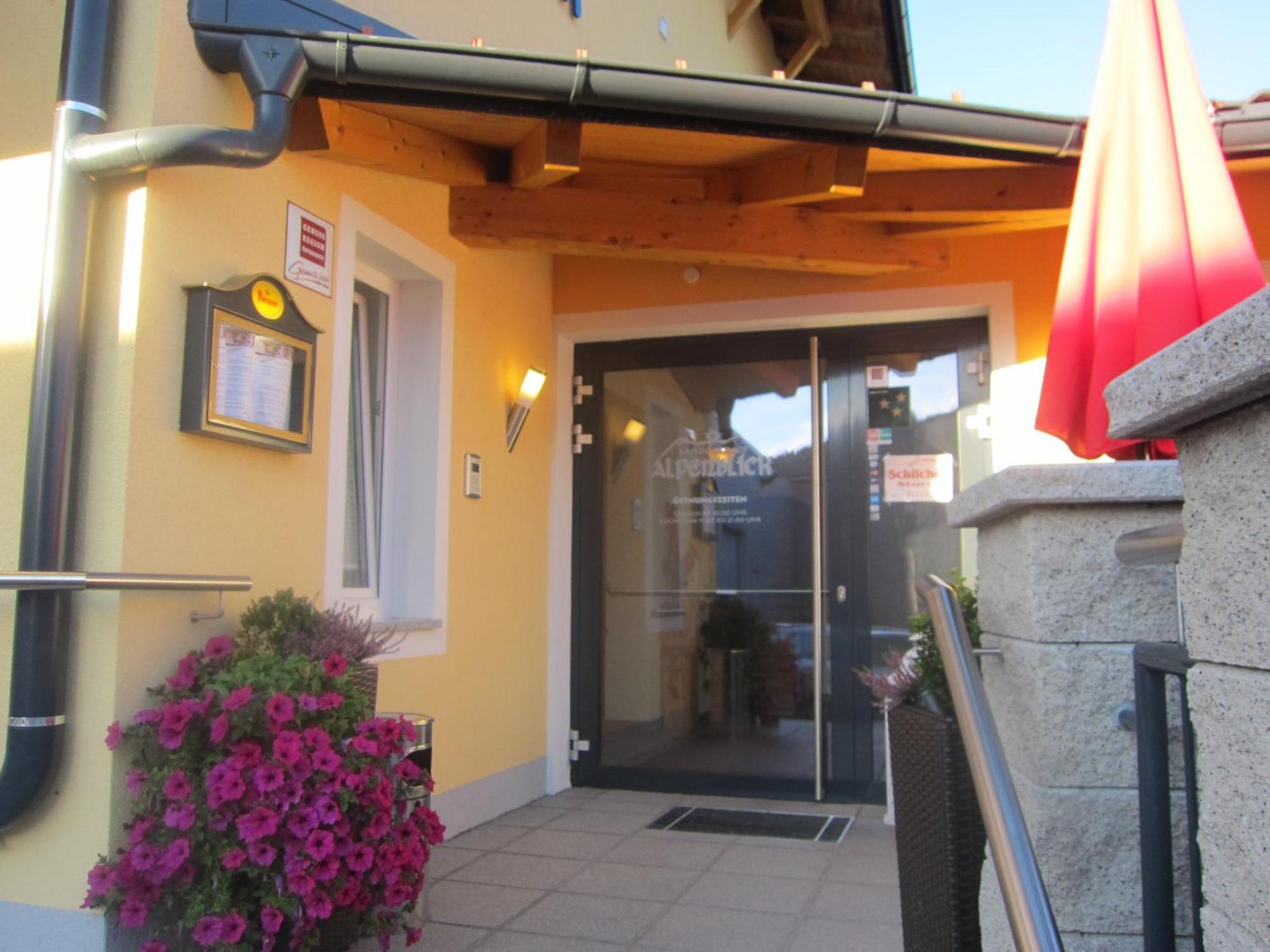 Landgasthof Alpenblick Altenmarkt im Pongau Exterior photo